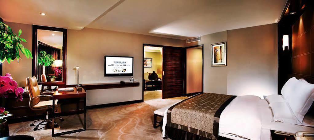 Empark Grand Hotel Chongqing Eksteriør bilde